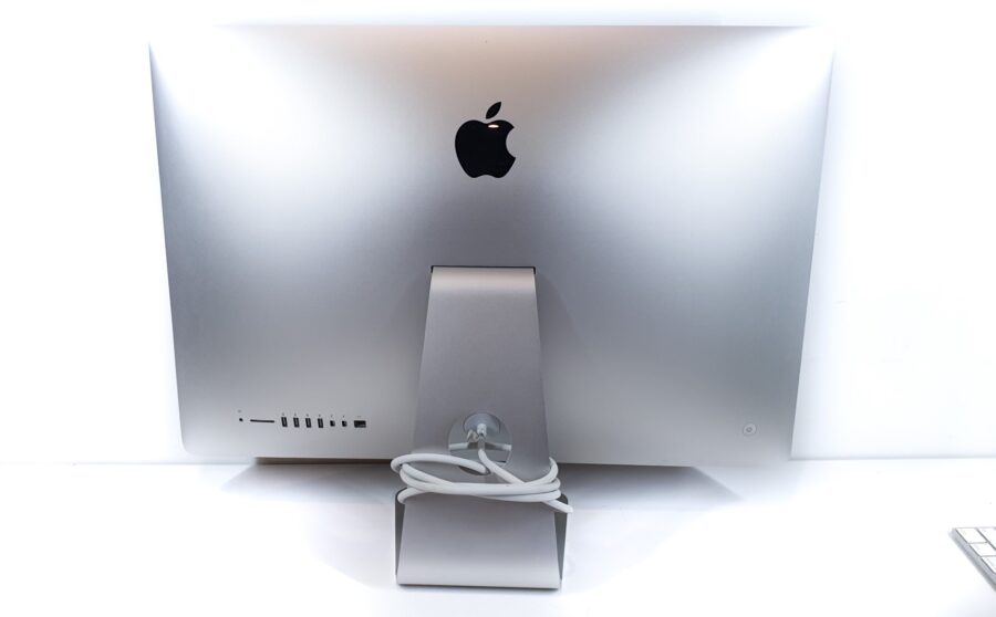 Apple iMac 27-Inch "Core i5" 3.2 (Late 2013) with accessories - Image 4