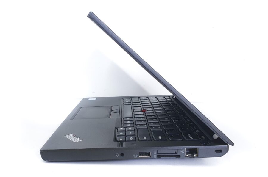 12.5" Lenovo ThinkPad X260 Ultralight laptop - i5 6th Gen, 8GB RAM, 480GB SSD - Image 9