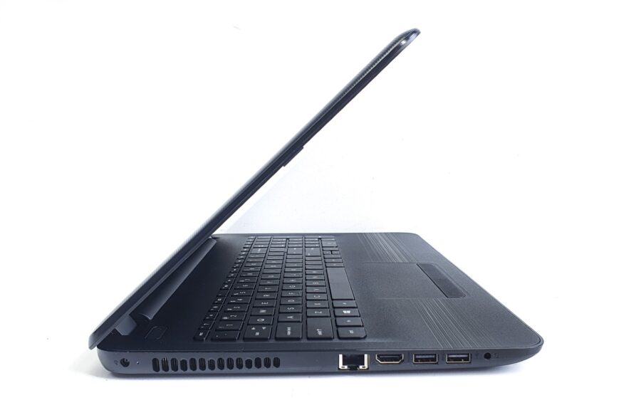 15.6 inch HP 15-ba009dx laptop - AMD Quad-Core, 8GB RAM, 640GB HDD - Image 11