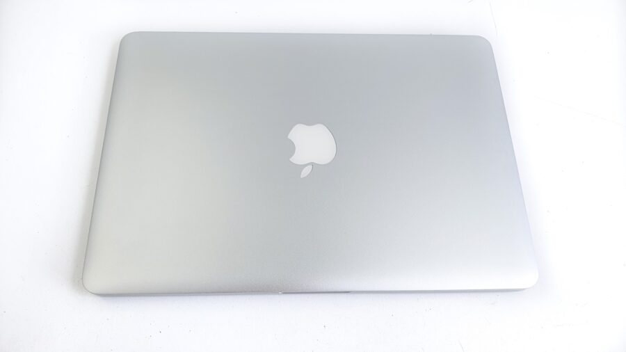 Apple MacBook Pro 13-Inch Retina "Core i5" 2.7 Early 2015 - Image 2