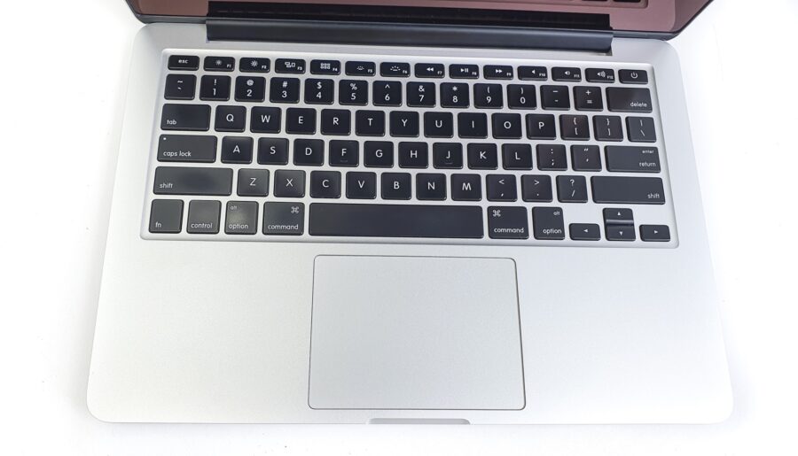 Apple MacBook Pro 13-Inch Retina "Core i5" 2.7 Early 2015 - Image 6