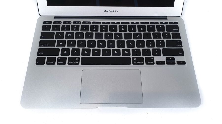 Apple MacBook Air (11 inch Mid 2012) A1465 - Image 5