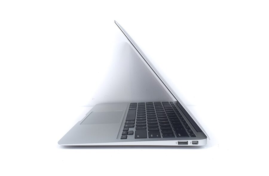 Apple MacBook Air (11 inch Mid 2012) A1465 - Image 9