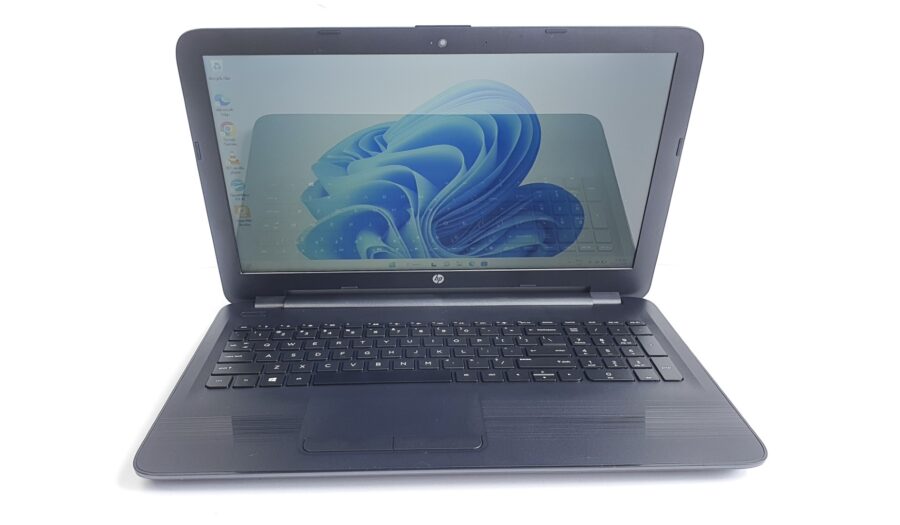 15.6 inch HP 15-ba009dx laptop - AMD Quad-Core, 8GB RAM, 500GB HDD