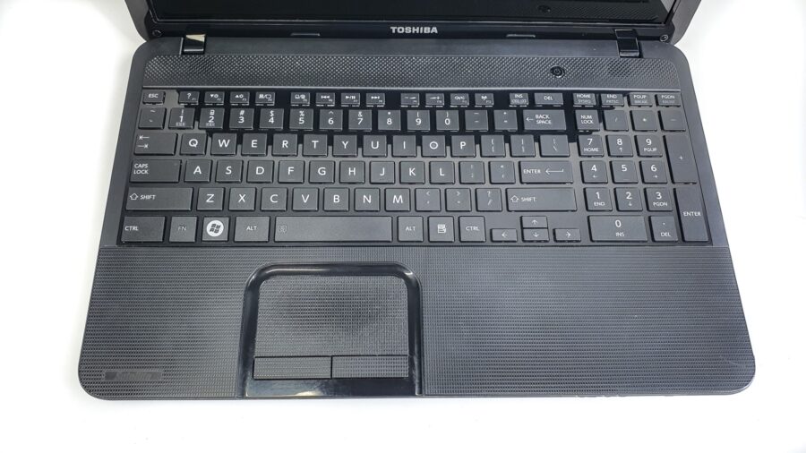 Toshiba Satellite Pro c850 laptop - i5, 500GB HDD, 8GB RAM - Image 6