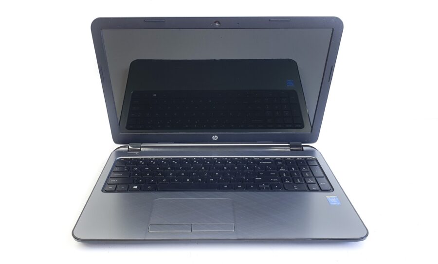 15.6" HP 15-r003tu Notebook laptop - i5 4th Gen, 8GB RAM, 750GB HDD - Image 6