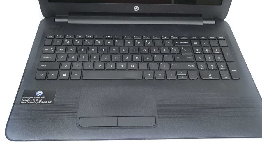 15.6 inch HP 15-ba032au laptop - AMD Quad-Core A6-7310, 8GB RAM, 1TB HDD - Image 6