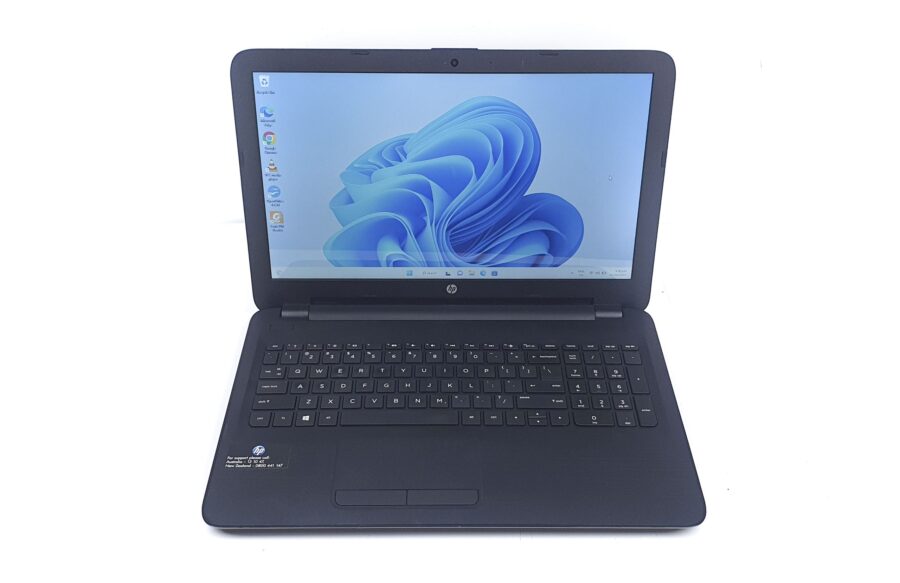 15.6 inch HP 15-ba032au laptop - AMD Quad-Core A6-7310, 8GB RAM, 1TB HDD