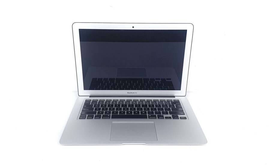 Apple MacBook Air (13 inch, Early 2015) A1466 - Image 5