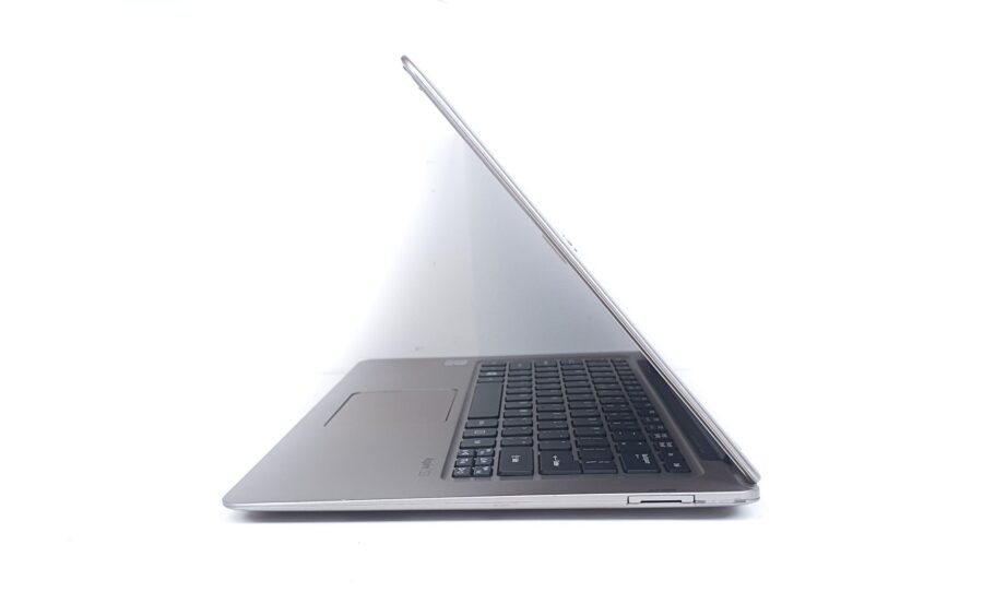 13.3" Acer Aspire S3-391 ultrabook - i3 3rd Gen, 4GB RAM, 500GB HDD - Image 9