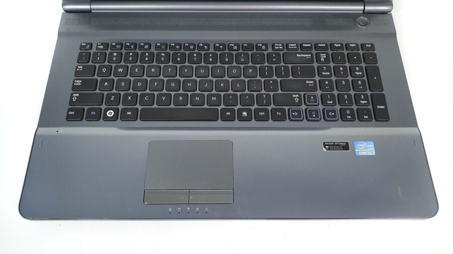 17.3" Samsung RC720 Laptop - i5, 8GB RAM, 750GB HDD - Image 6