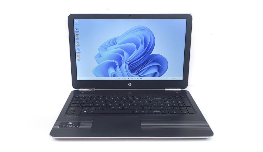 15.6" HP Pavilion Notebook - AMD, 8GB RAM, 240GB SSD