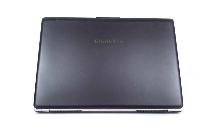 14" Gigabyte P34V2 Gaming Laptop - i7, 16GB RAM, 240GB SSD, 1TB HDD, 4GB GPU - Image 8