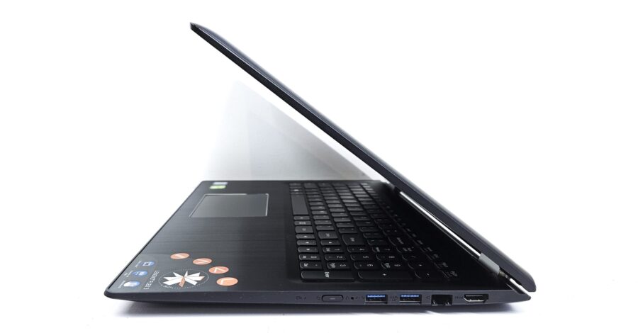 Lenovo Flex 3-1580 TOUCH SCREEN laptop - i7 6th Gen, 8GB RAM, 250GB SSD, 2GB GPU - Image 7