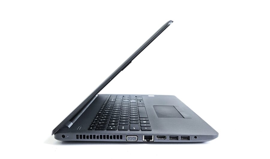 15.6" HP 250 G6 Notebook - i5 7th Gen, 8GB RAM, 250GB SSD - Image 8