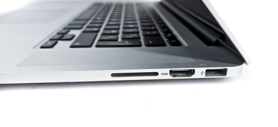 15" MacBook Pro "Core i7" 2.2 15" Mid-2014 (IG) - 16GB RAM, 256GB SSD - Image 12