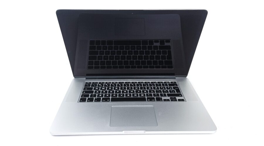 15" MacBook Pro "Core i7" 2.2 15" Mid-2014 (IG) - 16GB RAM, 256GB SSD - Image 4