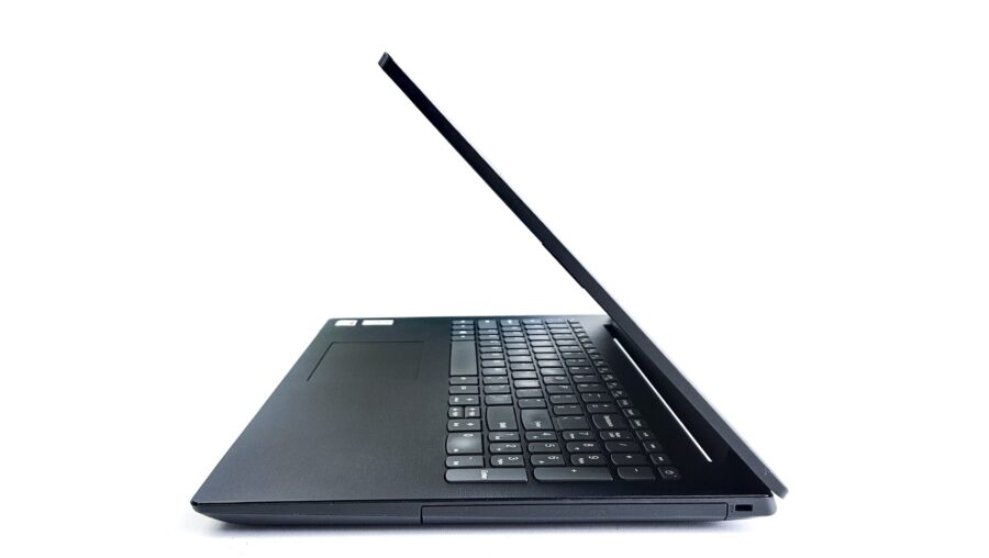 15" Lenovo V145 laptop - AMD, 8GB RAM, 120GB SSD - Image 7