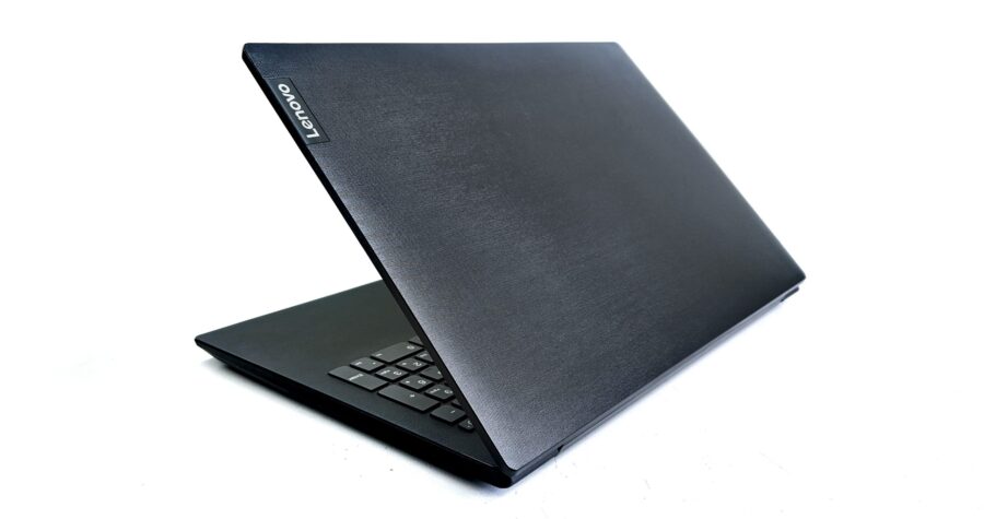 15" Lenovo V145 laptop - AMD, 8GB RAM, 180GB SSD - Image 4