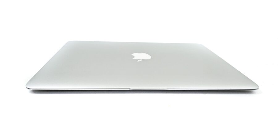 Apple MACBOOK AIR 13 inch Early 2014 - Image 4