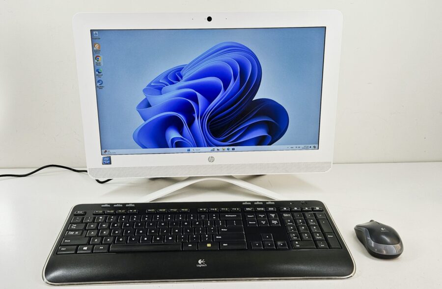 19.5" HP 20-c410a All-in-One PC with accessories - Image 2