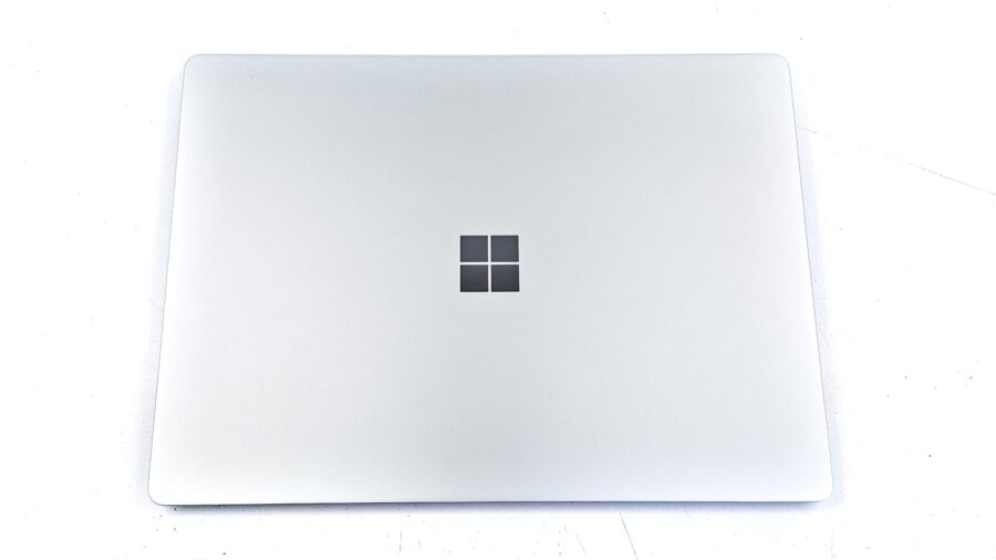 Microsoft Surface Laptop (1st Gen) - i5 7th Gen, 8GB RAM, 256GB SSD - Image 7