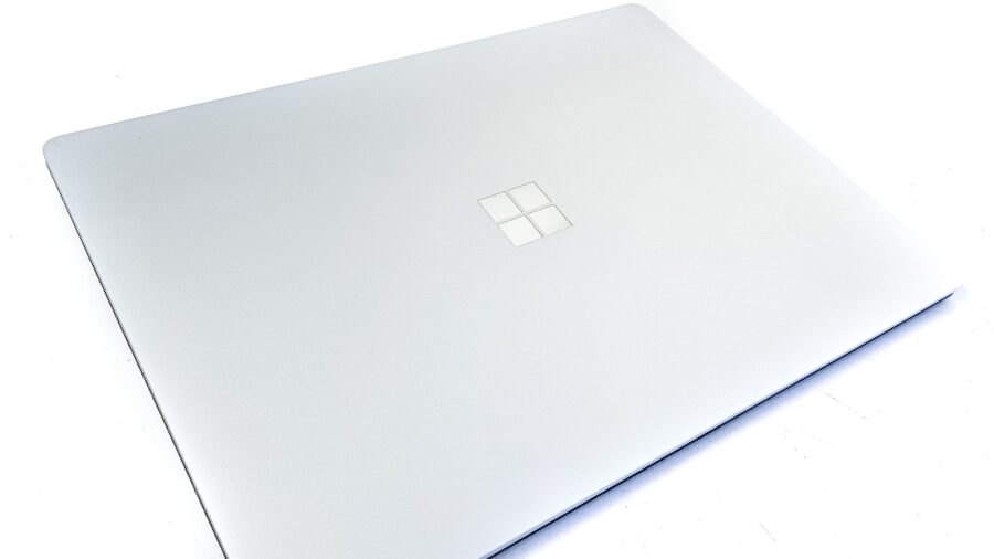 Microsoft Surface Laptop (1st Gen) - i5 7th Gen, 8GB RAM, 256GB SSD - Image 6