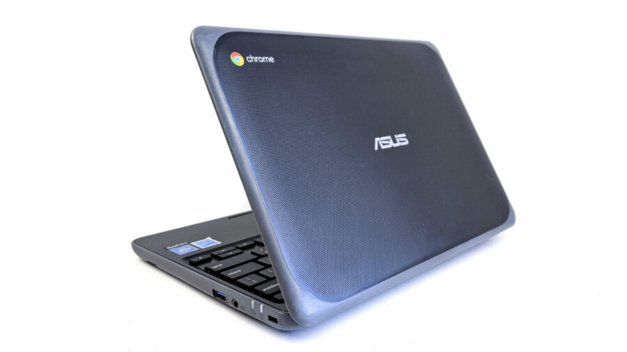 11.6" ASUS Chromebook C202SA in good condition and long battery life - Image 3